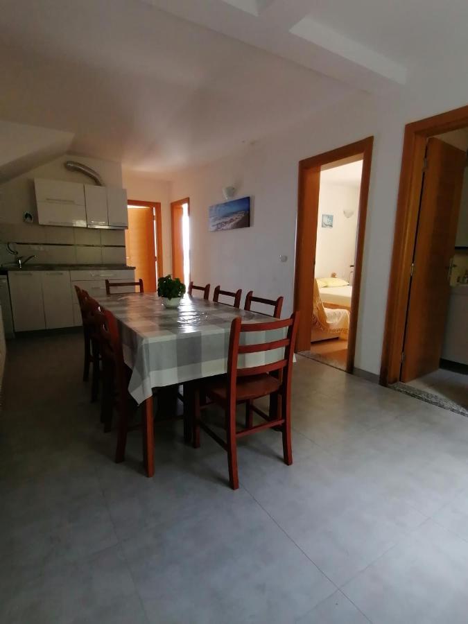 Apartments Coric Baška Voda Εξωτερικό φωτογραφία