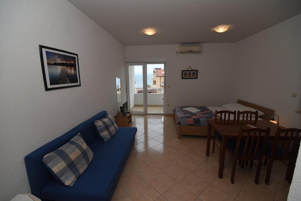 Apartments Coric Baška Voda Εξωτερικό φωτογραφία