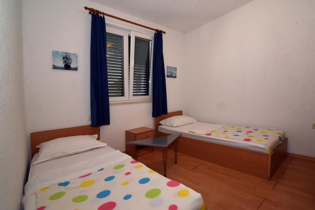 Apartments Coric Baška Voda Εξωτερικό φωτογραφία