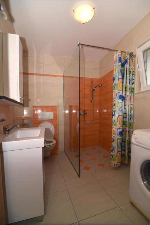 Apartments Coric Baška Voda Εξωτερικό φωτογραφία